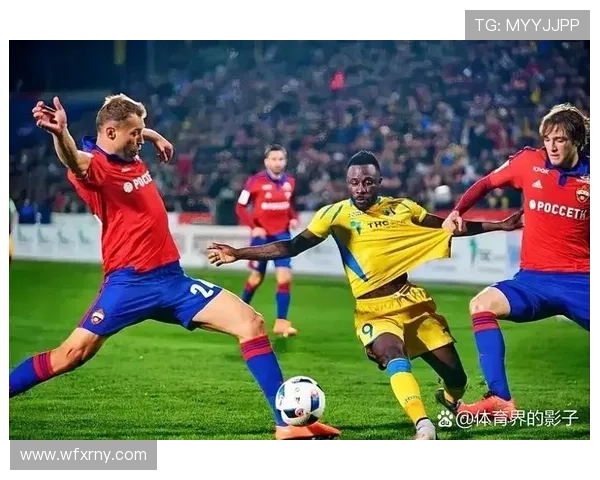 特别脏的足球明星背后的故事与争议揭示了体育界的另一面